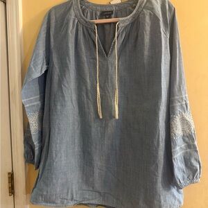 Casual J Jill Denim Light Blue Tunic with Lace Sleeves, small